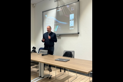 Intervenant de la réunion