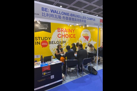 Stand Wallonie-Bruxelles Campus – Study in Belgium avec réunions entre partenaires lors de la conférence annuelle de l’APAIE