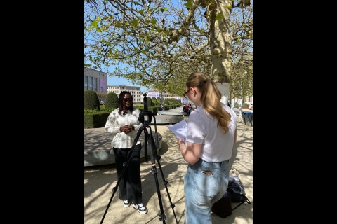 Tournage de témoignages vidéos des doctorantes DOCT IN