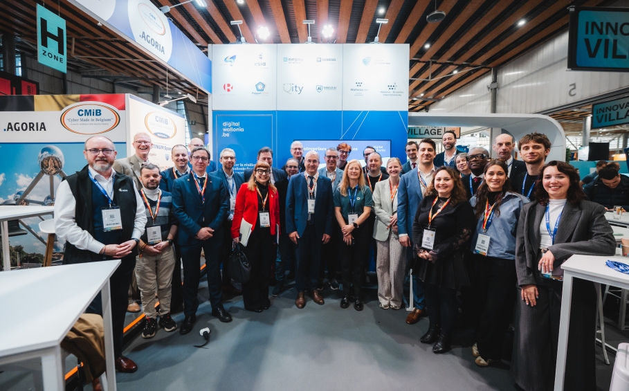 Photo de la délégation wallonne au Forum InCyber à Lille ©️ J. Van Belle - WBI