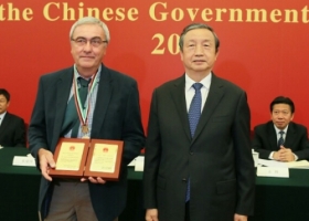 Jean-Louis Rolot et le Vice-Premier Ministre chinois Ma Kai