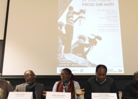 Table-ronde "Enjeux et difficultés du journalisme dans les Etats fragiles: Focus Haïti"