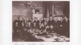 Premier Conseil de physique Solvay photographie de groupe - 1911 (c) Archives de l'ULB et Solvay Institutes