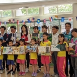 Les instituteurs et le directeur de l'école de Taoyuan 