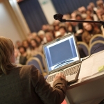 Une conférence