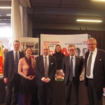 Stand Wallonie-Bruxelles au Congrès des professeurs de français. De gauche à droite: S. Lopez (Représentant permanent de l’OIF à Bruxelles), N. Van der Werf (Directeur du Bureau W-B Tourisme à Amsterdam), M. Clairbois (Délégué W-B à La Haye), H. Van Hofwegen (Délégation W-B à La Haye), L. Pic (Ambassadeur de France à La Haye) et M. Van den Munckhof (Président du Congrès)