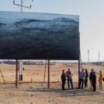 Inauguration à la biennale d’art contemporain SACO (Antofagasta, Chili) de l’intervention d’Alexandre Christiaens. En place du 25 octobre 2021 jusqu’à la destruction totale de l’œuvre par causes naturelles